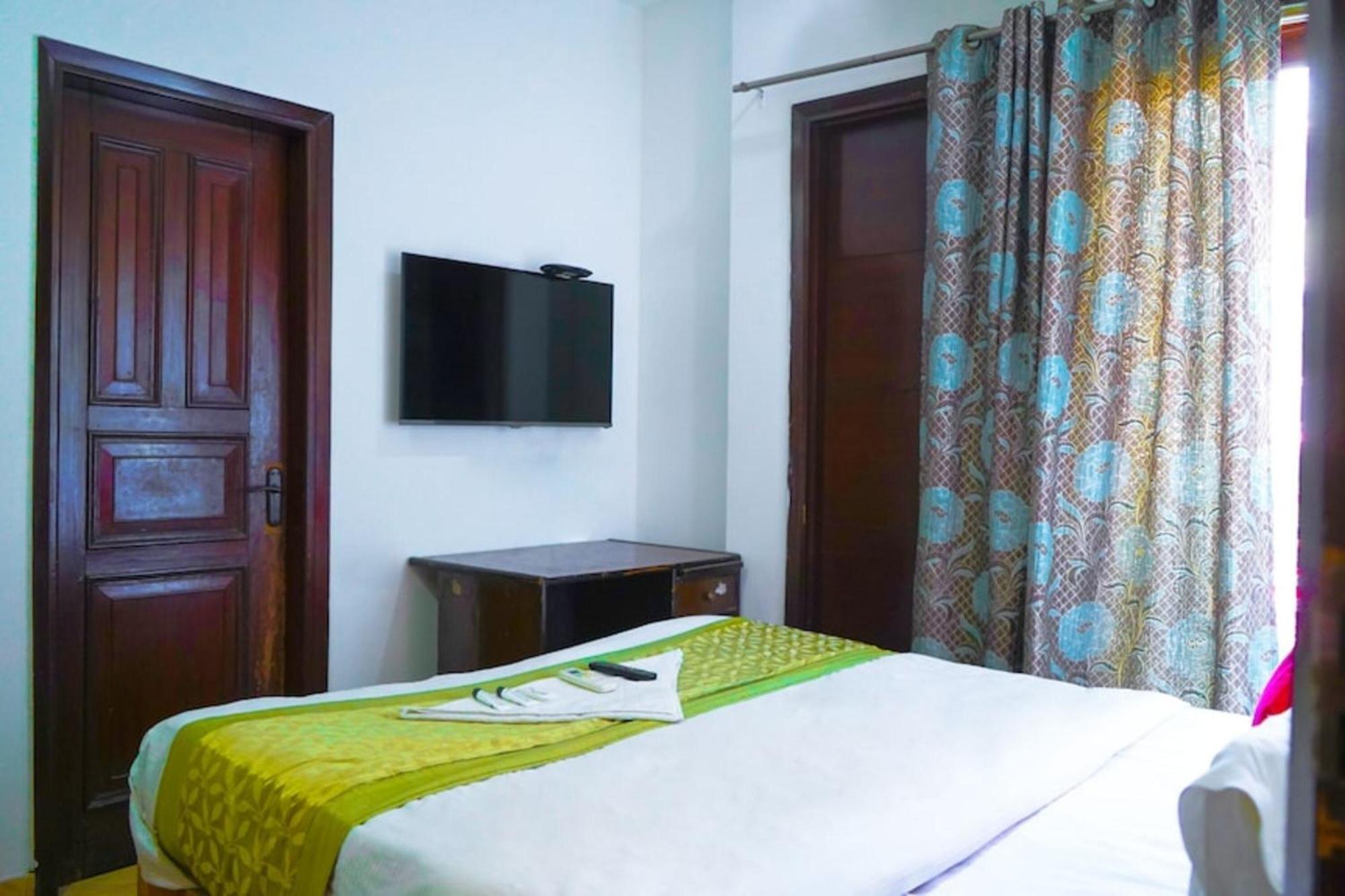 Deluxe Rooms In Jangpura New Delhi Exteriör bild