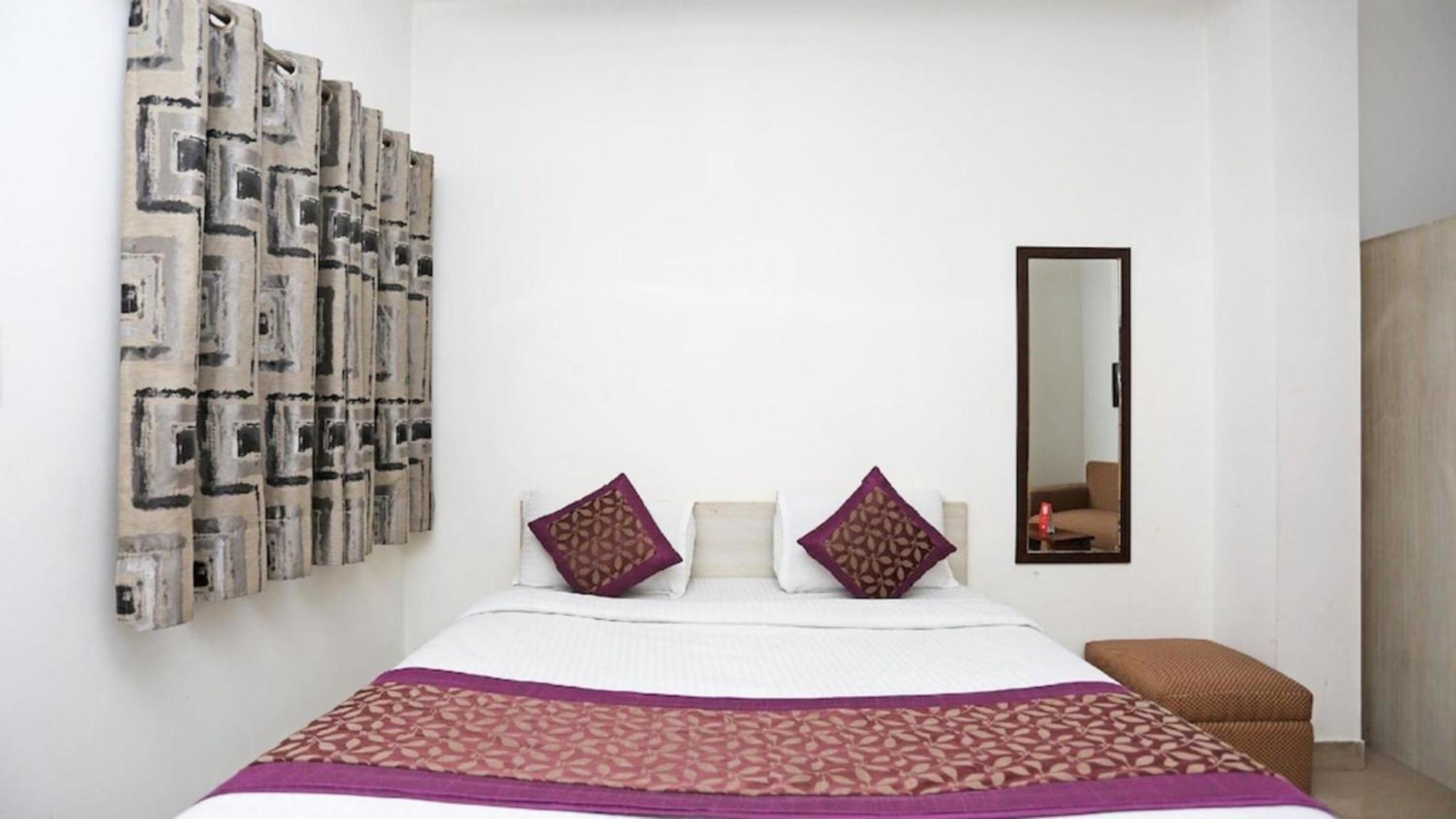 Deluxe Rooms In Jangpura New Delhi Exteriör bild