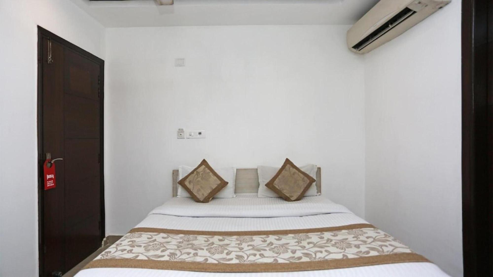 Deluxe Rooms In Jangpura New Delhi Exteriör bild
